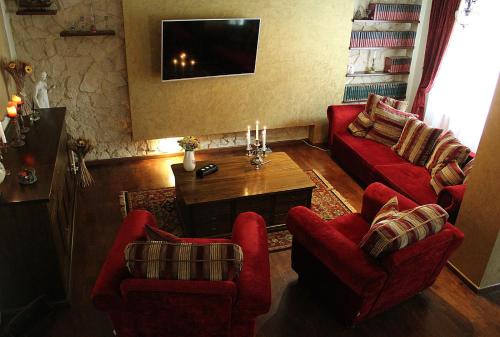 TV tai viihdekeskus majoituspaikassa Antik Apartment