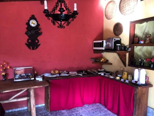Dapur atau dapur kecil di Pousada chalés Binitz