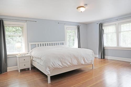 Katil atau katil-katil dalam bilik di Vancouver Villa