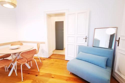 LANG Li by ROCKCHAIR Apartments l SUPERHOST Status l 2 Bedrooms Boxspringbeds in City Center - Cozy Family & Business Flair welcomes you! photo 20