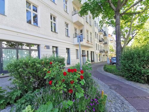 LANG Li by ROCKCHAIR Apartments l SUPERHOST Status l 2 Bedrooms Boxspringbeds in City Center - Cozy Family & Business Flair welcomes you! photo 6