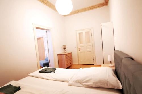 LANG Li by ROCKCHAIR Apartments l SUPERHOST Status l 2 Bedrooms Boxspringbeds in City Center - Cozy Family & Business Flair welcomes you! photo 29