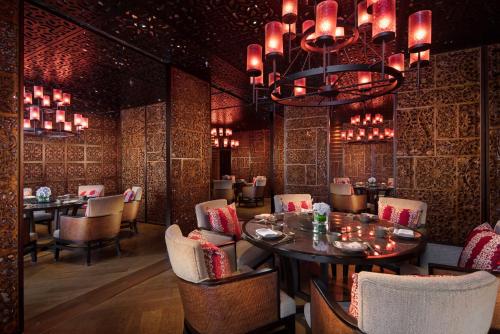 Un lugar para sentarse en InterContinental Nantong by IHG-Best view of yangtze