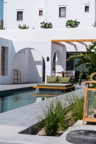 A piscina em ou perto de Numa Santorini