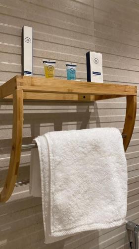 Postel nebo postele na pokoji v ubytování نزل ليلى الفندقية الفاخرة luxury