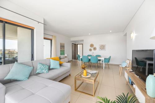 Seaview Serenity with Pool & Garden