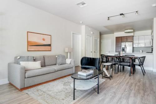 Fotografie z fotogalerie ubytování Redwood City 2br wparking pool spa nr Caltrain SFO-1445 v destinaci Redwood City