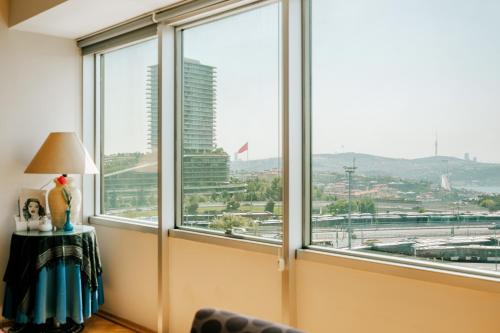 Fotografie z fotogalerie ubytování City View Central Flat 4 min to Zorlu Center v destinaci Istanbul