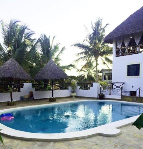 Kolam renang di atau dekat dengan Casa Bella 4 Bedroom Villa