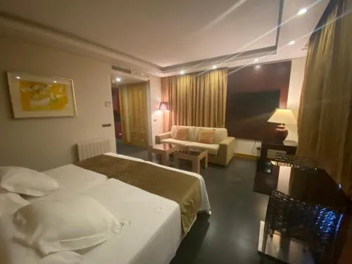 ArtPlatinum SUITES&APARTMENTS photo 13