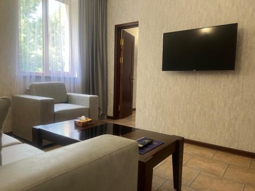 Μια τηλεόραση ή/και κέντρο ψυχαγωγίας στο Park Avenue Hotel Yerevan