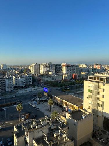 Vintage Sea-View Apartment in Centre Durres - Image 10