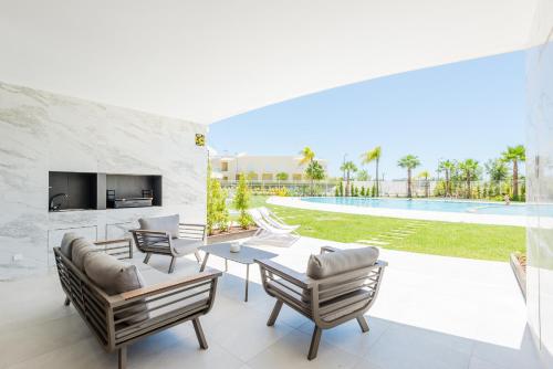 Lakes 24 at Praia da Falesia Vilamoura
