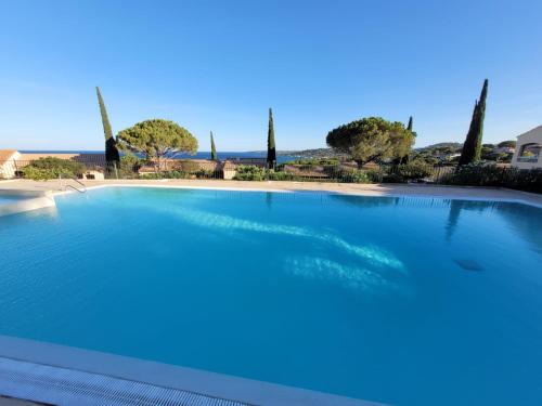 APPARTEMENT VUE MER 200 M DES PLAGES - DJUMBO