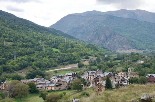 Dúplex en Valencia dÀneu (Baqueira Beret), Valencia de Aneu ...
