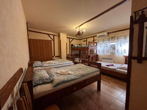 Gallery image of Machanents Guest House in Vagharshapat