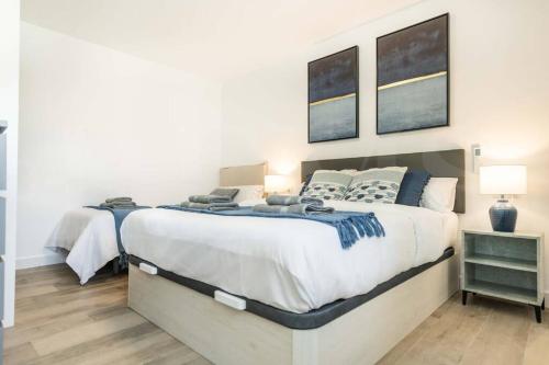 Villa with private heated Pool by the beach & port - Benalmadena by REMS photo 40
