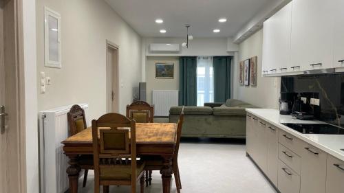 Downtown Apartment