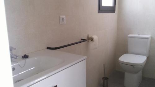 Fotografie z fotogalerie ubytování APART-DUPLEX-ATICO Tomares v destinaci Tomares