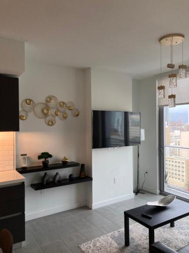Gallery image of Brand NEW modern 1 bedroom unit Downtown in Miami