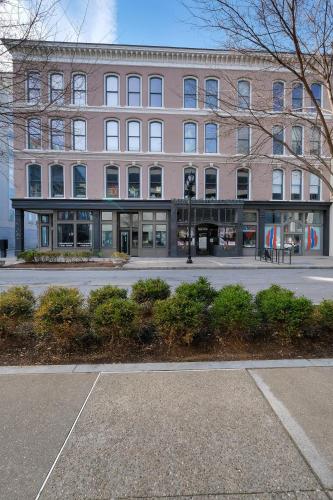 Gallery image of Apartment With King Bed In Downtown Louisville in Louisville