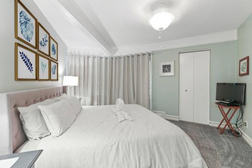 Ein Bett oder Betten in einem Zimmer der Unterkunft Early check in- late check out Free day!