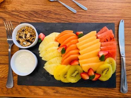 อาหารที่มีในโรงแรมหรือบริเวณใกล้เคียง