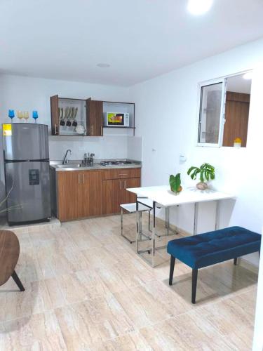 A cozinha ou cozinha compacta de Apartamento Flexitels 1002