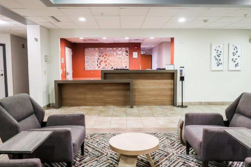 Ruang duduk di Candlewood Suites Richmond Airport by IHG