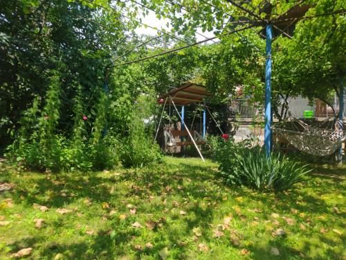 Jardín al aire libre en Melano apatment