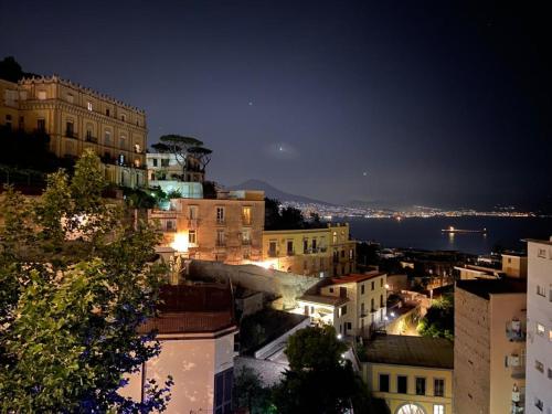 Tu Casa: Picturesque Guest House Napoli photo 32
