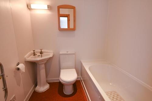 Swallow Cottage tesisinde bir banyo