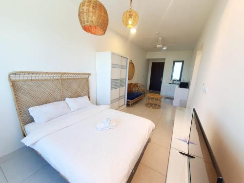 Postel nebo postele na pokoji v ubytování JOVIAL Modern Cozy Homestay `Meritus Perai
