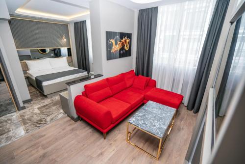 Ruang duduk di 216 Ruby Suite