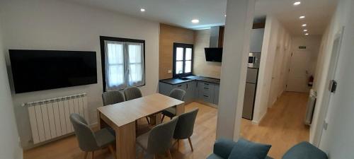 TV a/nebo společenská místnost v ubytování Apartamento Corazón de Liébana
