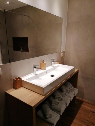 Koupelna v ubytování Landhaus Kalvarienberg