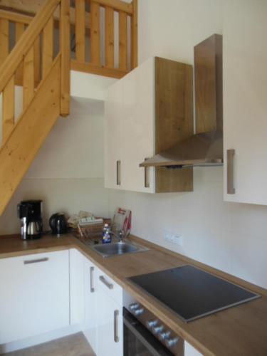 Una cocina o zona de cocina en Schöne Scheune Lünow