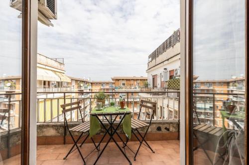 2 Vatican St Peter's Daniele apartment Barone