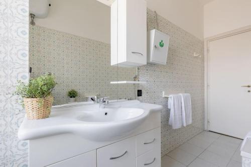 2 Vatican St Peter's Daniele apartment Barone