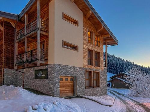 3-bedroom Duplex Apartment, Ski in-out