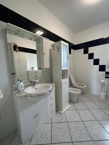 Ένα μπάνιο στο Villa Colle Salento