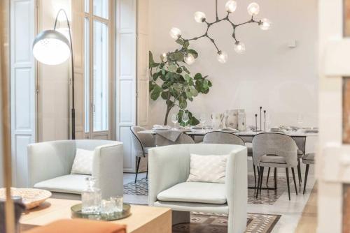 Contemporary loft in the historic city center by REMS photo 5