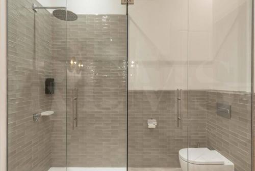 Contemporary loft in the historic city center by REMS photo 33