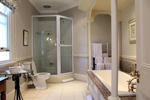Bagno di Hacklewood Hill Country House