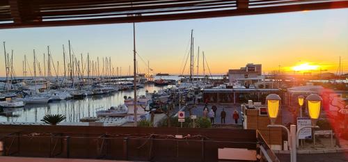 Résidence de standing la Pêcherie Spacieux T3 comme un cocon familial vue mer et sur l'avant port Sur le bout du bout de Cap d'Agde seule cap en Occitanie photo 38