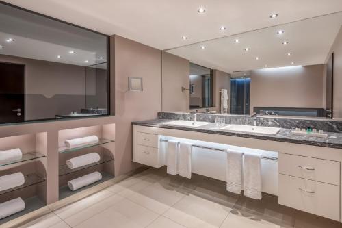 Un baño de Sheraton Grand Salzburg