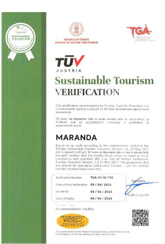 Certifikát, hodnocení, plakát nebo jiný dokument vystavený v ubytování Maranda Suit Hotel