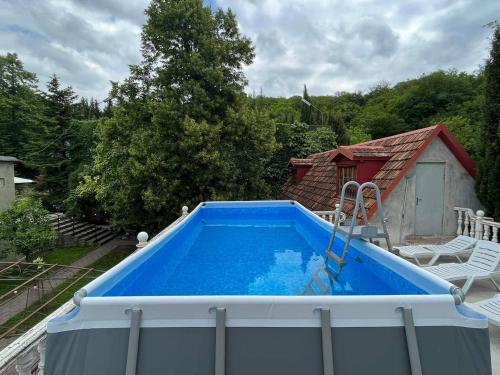 Fotografie z fotogalerie ubytování Nina's house v destinaci Bulach'auri