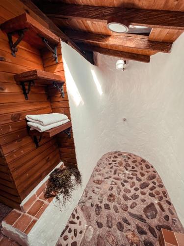 an overhead view of a room with a sauna at Las Orquídeas EcoHostel in Guarne