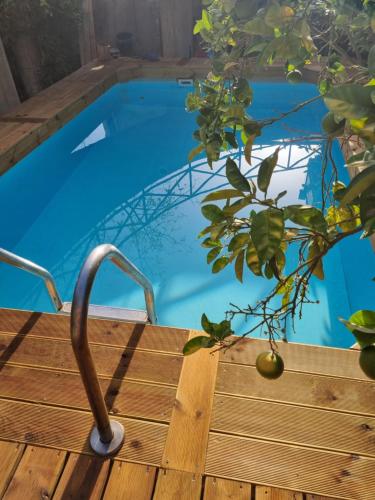 Πισίνα στο ή κοντά στο Villa Sul Molo tra Siracusa e Catania
